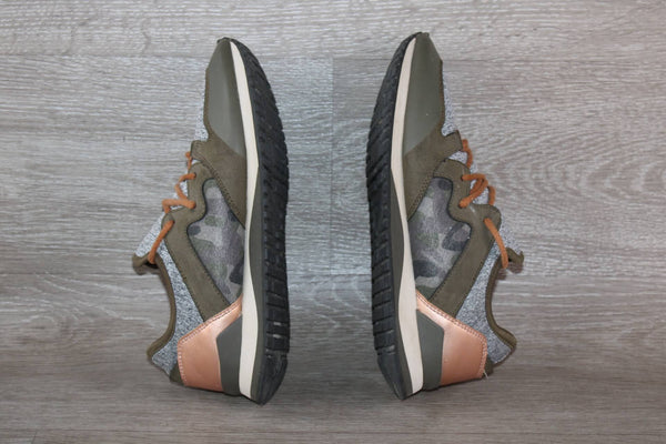 Basket Femme Pull&Bear - Taille 38 – Confort Memory Foam – Très Bon État