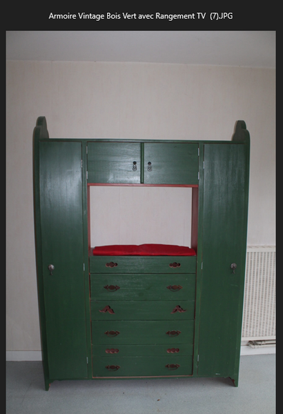 Armoire Vintage Bois Vert avec Rangement TV – 6 Tiroirs & 4 Portes – 150x210 cm