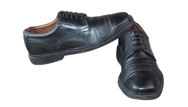 Chaussures Derby Cuir Noir Rockport – Taille 42 – Élégance, Confort et Durabilité – Très Bon État