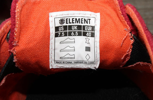 Sneaker Basse Cuir Velours Rouge – Taille 40 – Occasion très bon état