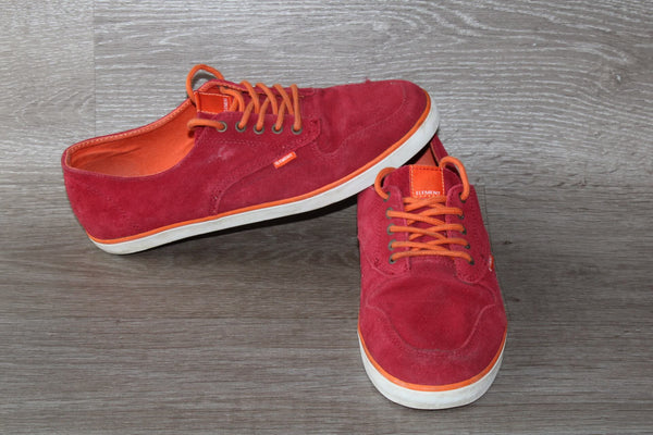 Sneaker Basse Cuir Velours Rouge – Taille 40 – Occasion très bon état