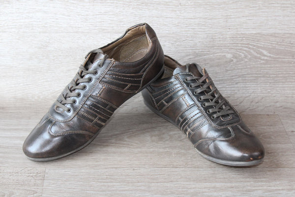 Sneakers Allen Cooper cuir marron – Taille 42 – Très bon état