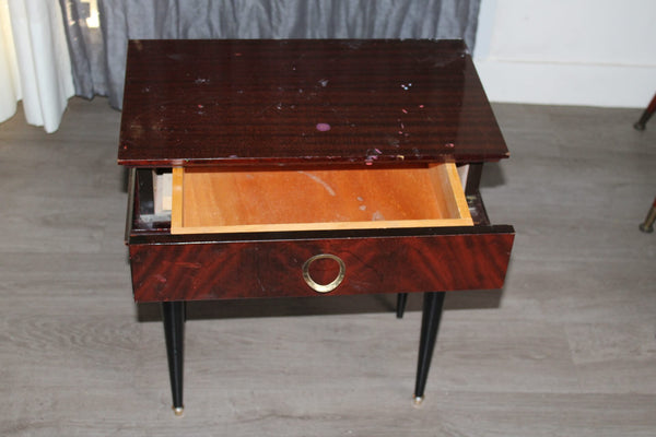 Tables de chevet vintage Art Déco en acajou – à relooker, charme authentique